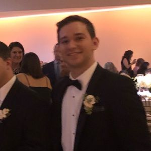 Meet your Posher, Evan